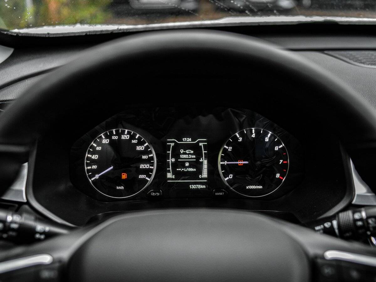 Chery Tiggo 4 Pro 2025 года с пробегом. Фото: #4