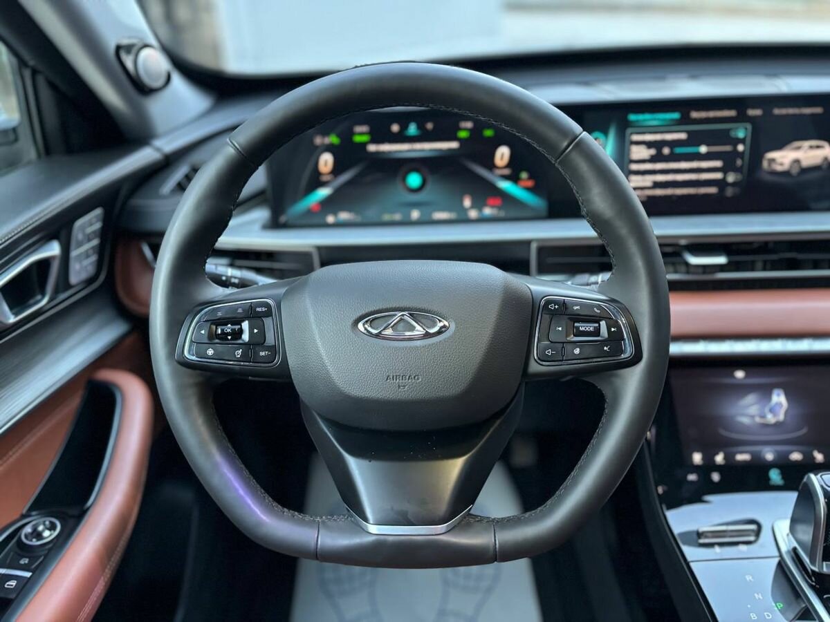 Chery Tiggo 8 Pro e+ 2023 года с пробегом. Фото: #10