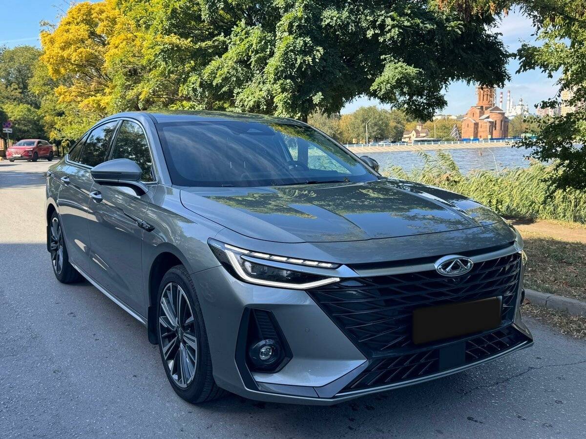 Chery Arrizo 8 2023 года с пробегом. Фото: #2