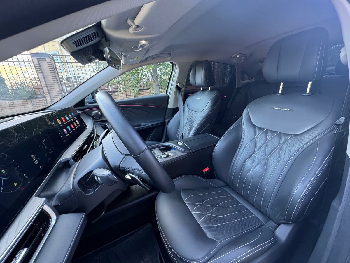 Chery Arrizo 8 2023 года с пробегом. Фото: #8