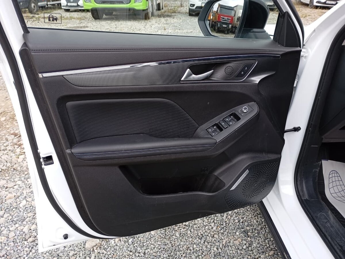 Haval Jolion 2024 года с пробегом. Фото: #14