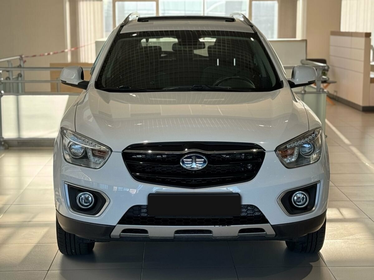 Б/У ФАВ Бестюрн Икс80 2017 года. Фото: #1