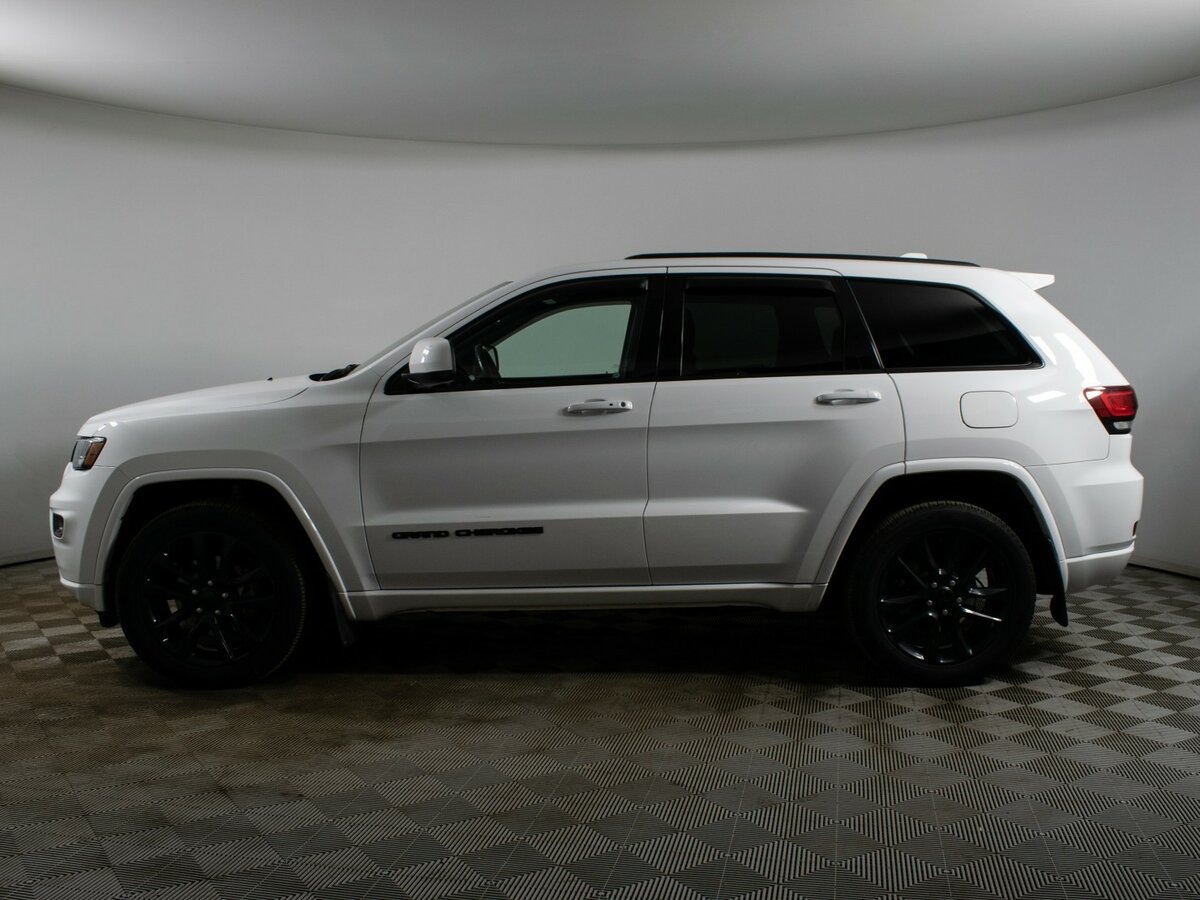 Jeep Grand Cherokee 2019 года с пробегом. Фото: #7
