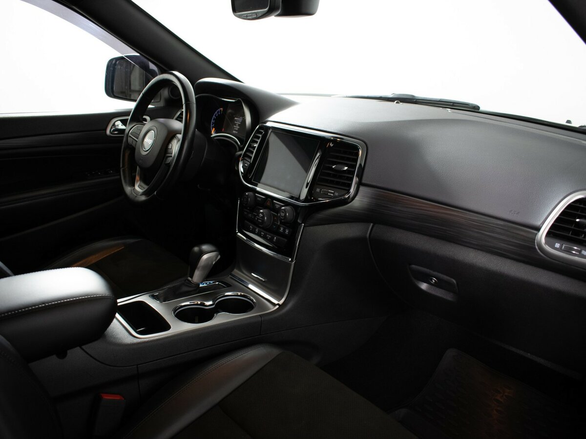 Jeep Grand Cherokee 2019 года с пробегом. Фото: #8