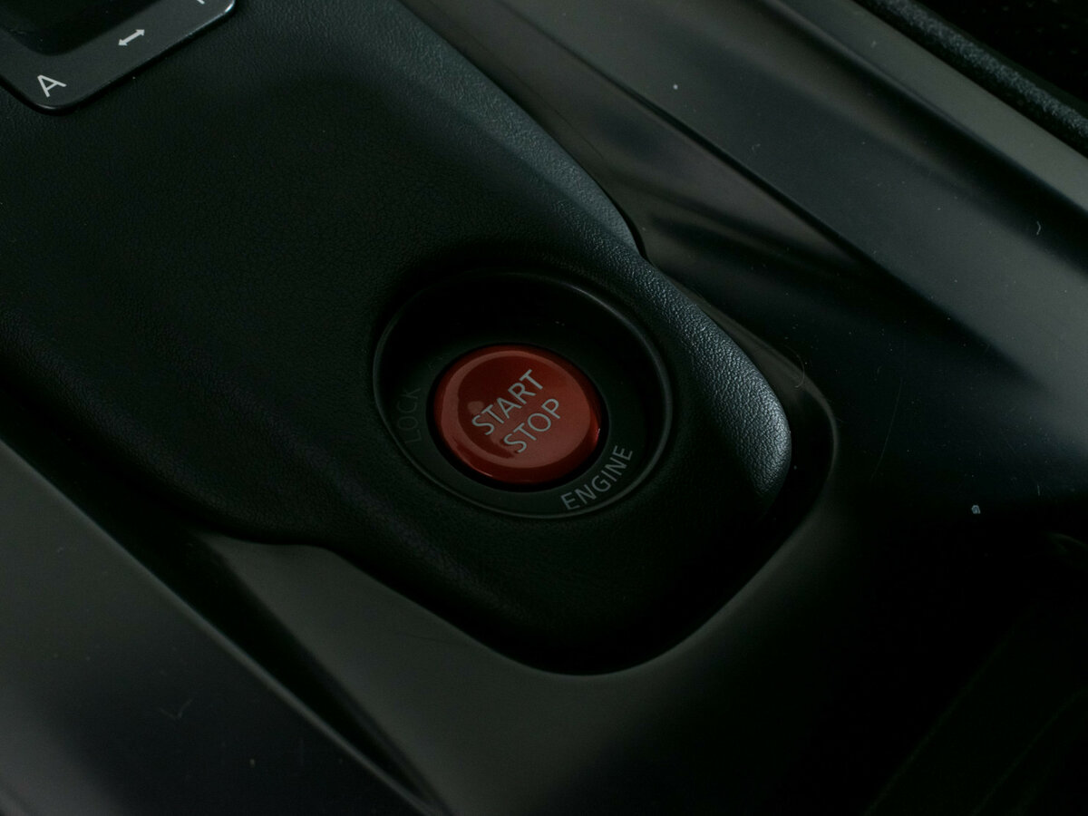 Nissan GT-R 2011 года с пробегом. Фото: #12