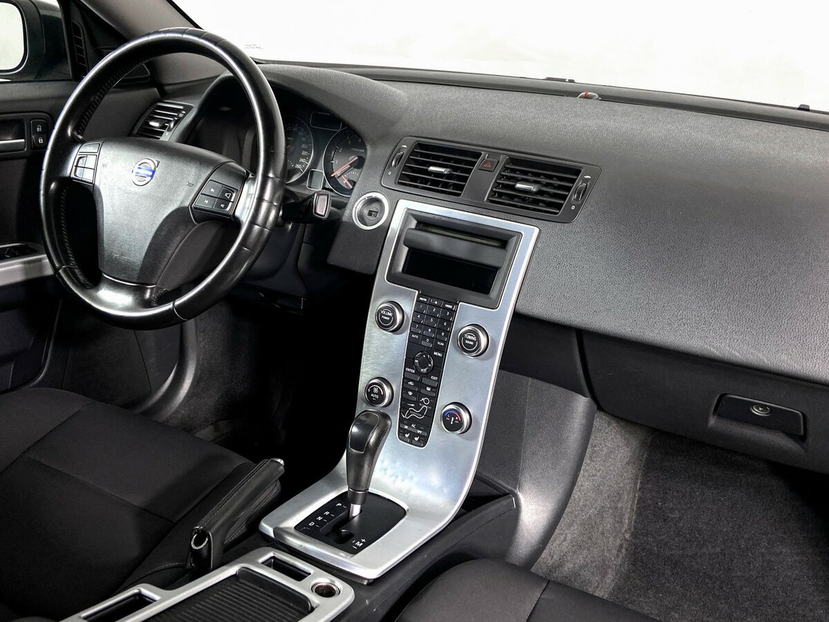 Volvo S40 2010 года с пробегом. Фото: #7