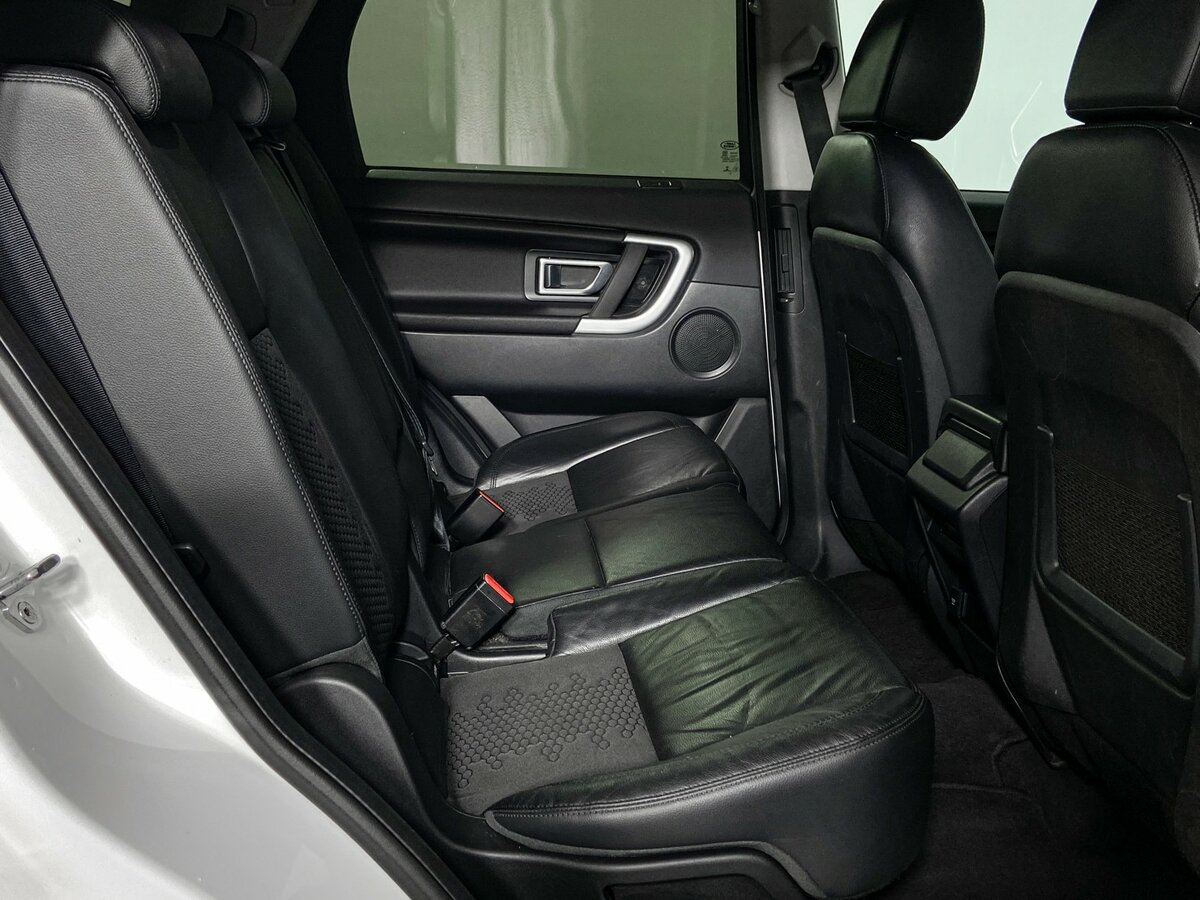 Land Rover Discovery Sport 2018 года с пробегом. Фото: #9