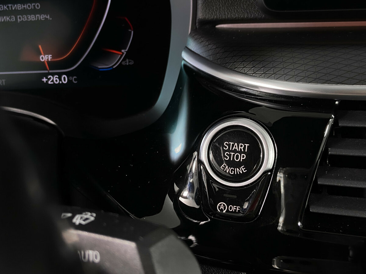 BMW 5 серии 2021 года с пробегом. Фото: #9