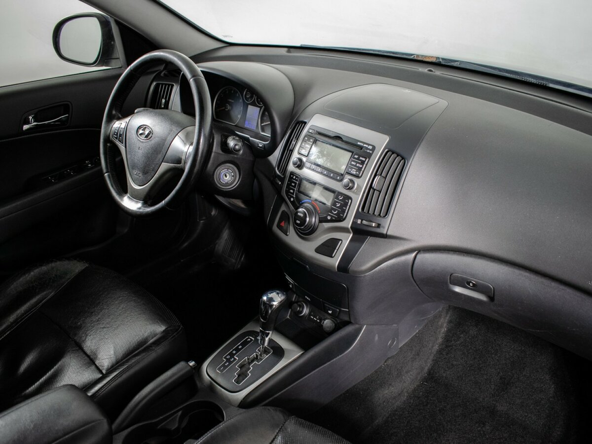 Hyundai i30 2009 года с пробегом. Фото: #8