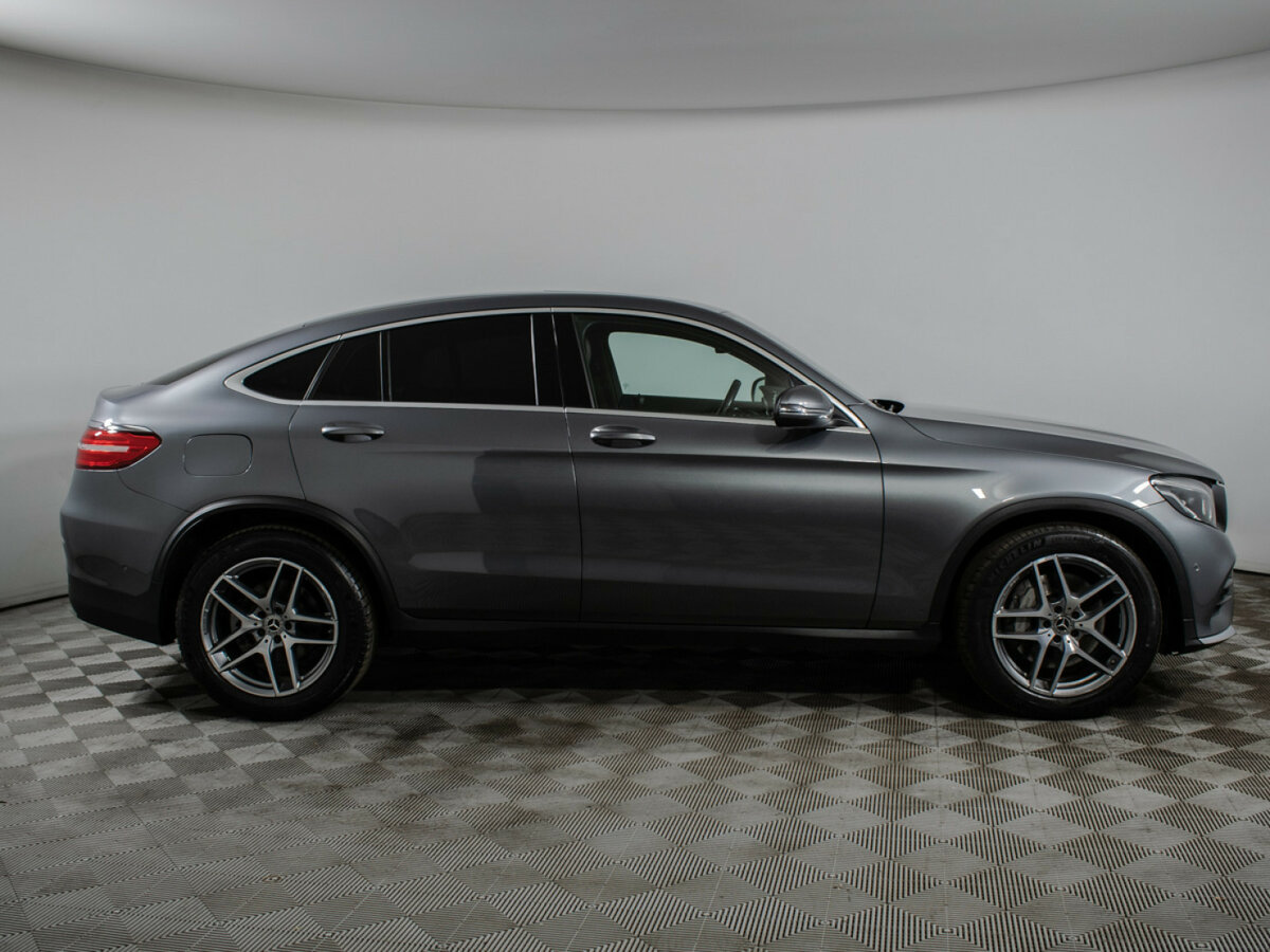 Mercedes-Benz GLC Coupe 2017 года с пробегом. Фото: #3