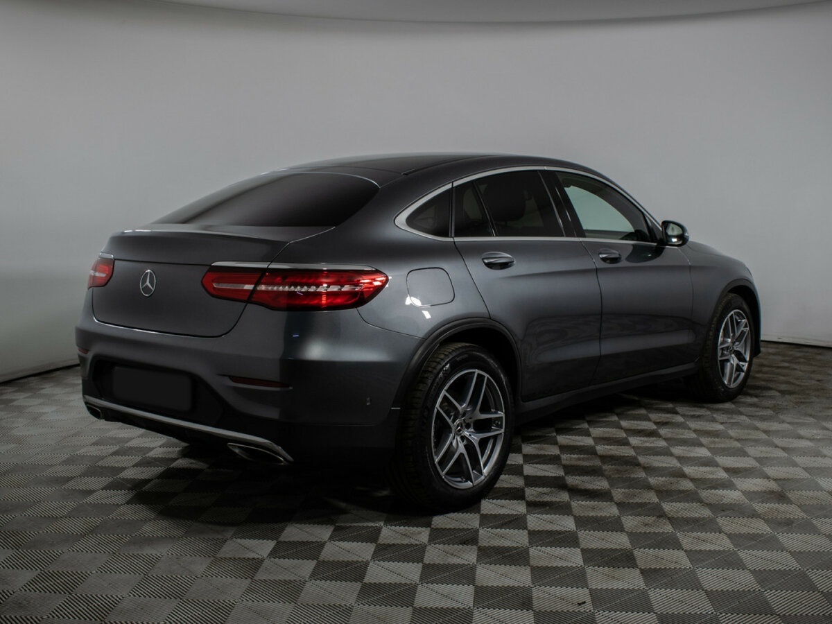 Mercedes-Benz GLC Coupe 2017 года с пробегом. Фото: #4