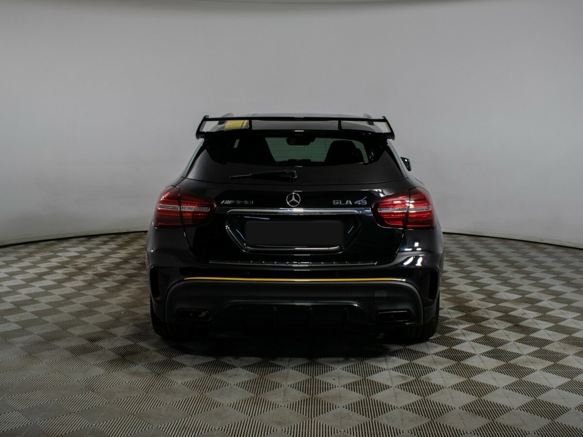 Mercedes-Benz GLA AMG 2018 года с пробегом. Фото: #4
