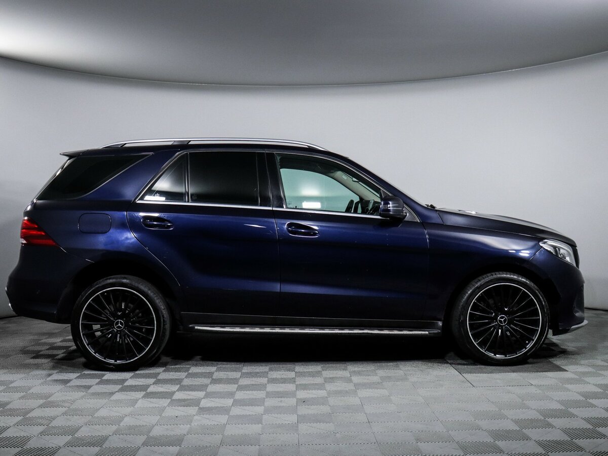 Mercedes-Benz GLE 2016 года с пробегом. Фото: #3