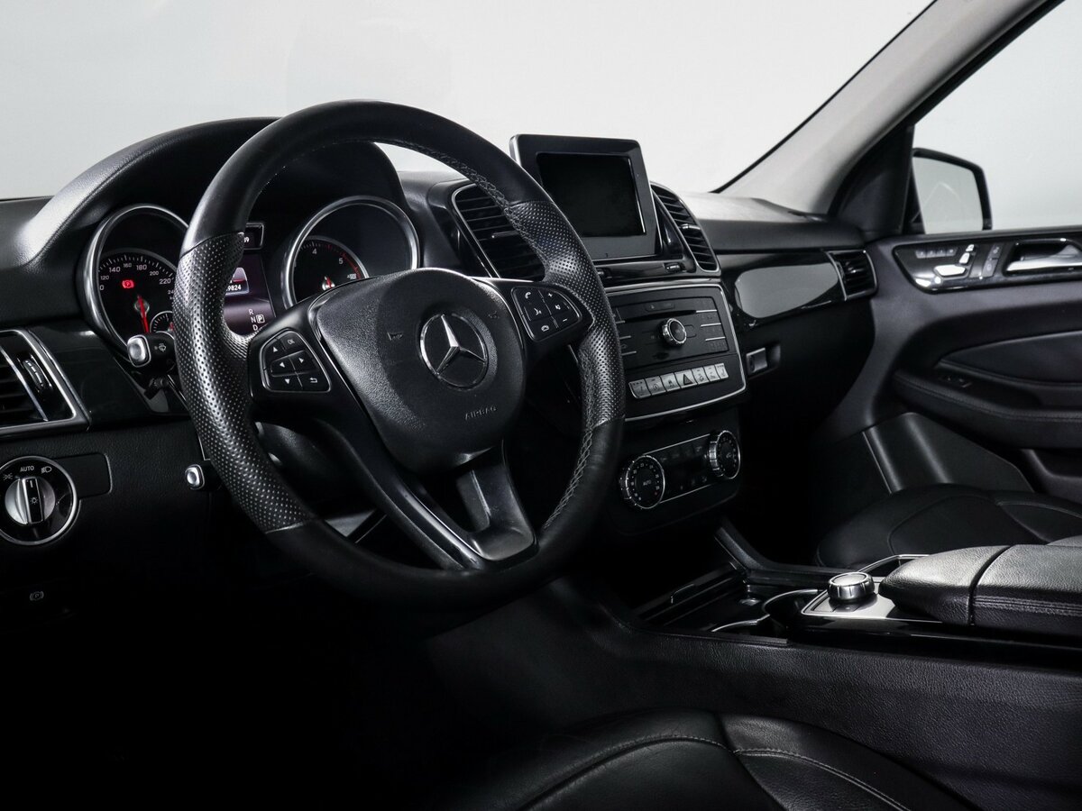 Mercedes-Benz GLE 2016 года с пробегом. Фото: #13