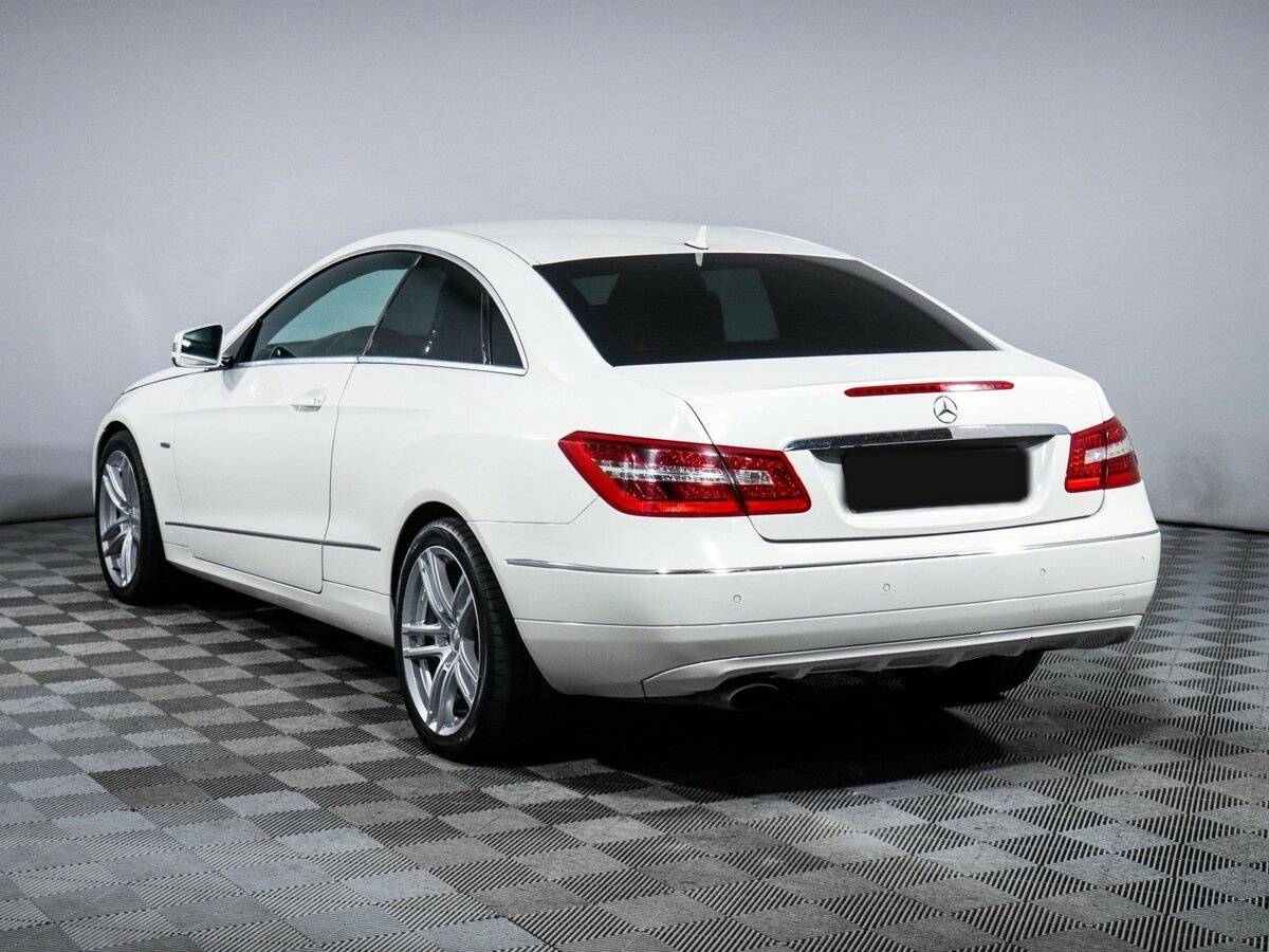 Mercedes-Benz E-Класс 2010 года с пробегом. Фото: #5