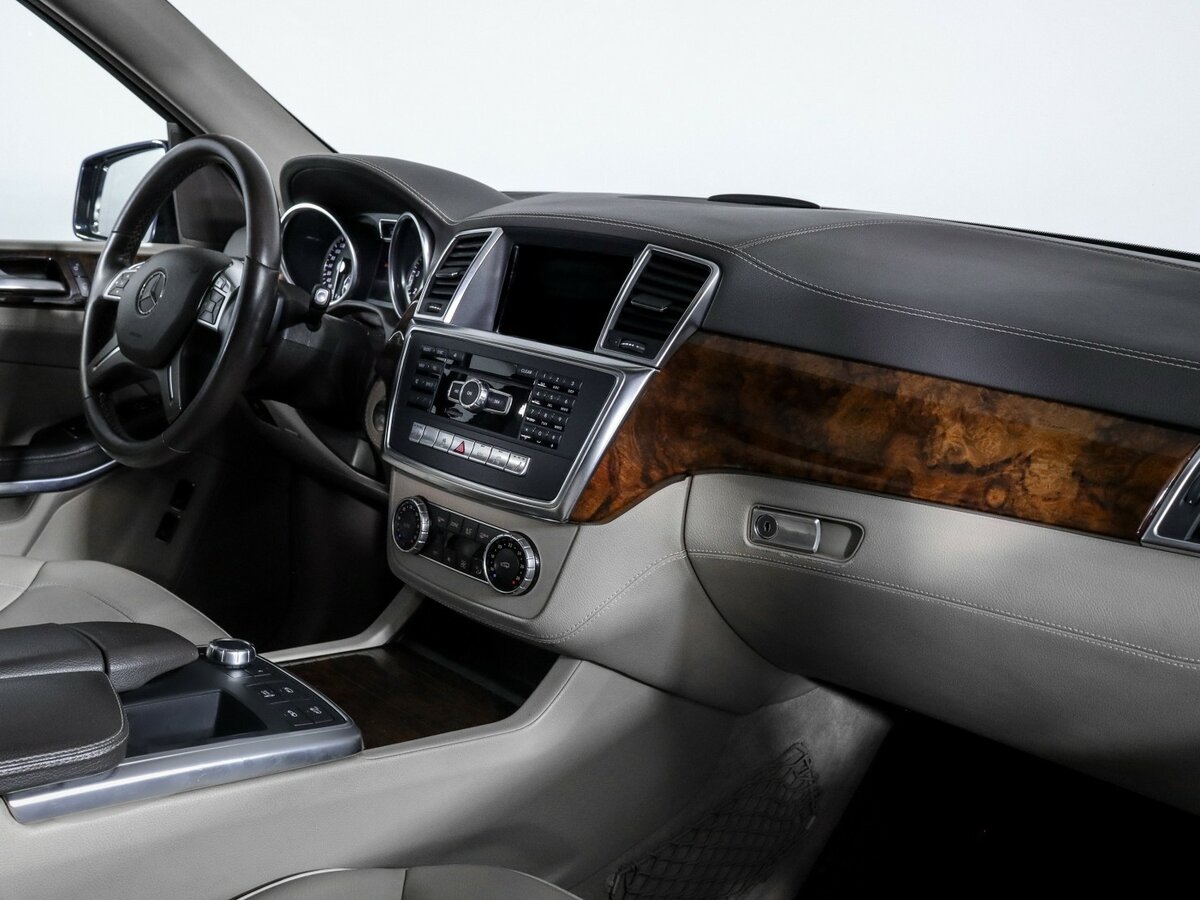 Mercedes-Benz GL-Класс 2013 года с пробегом. Фото: #5