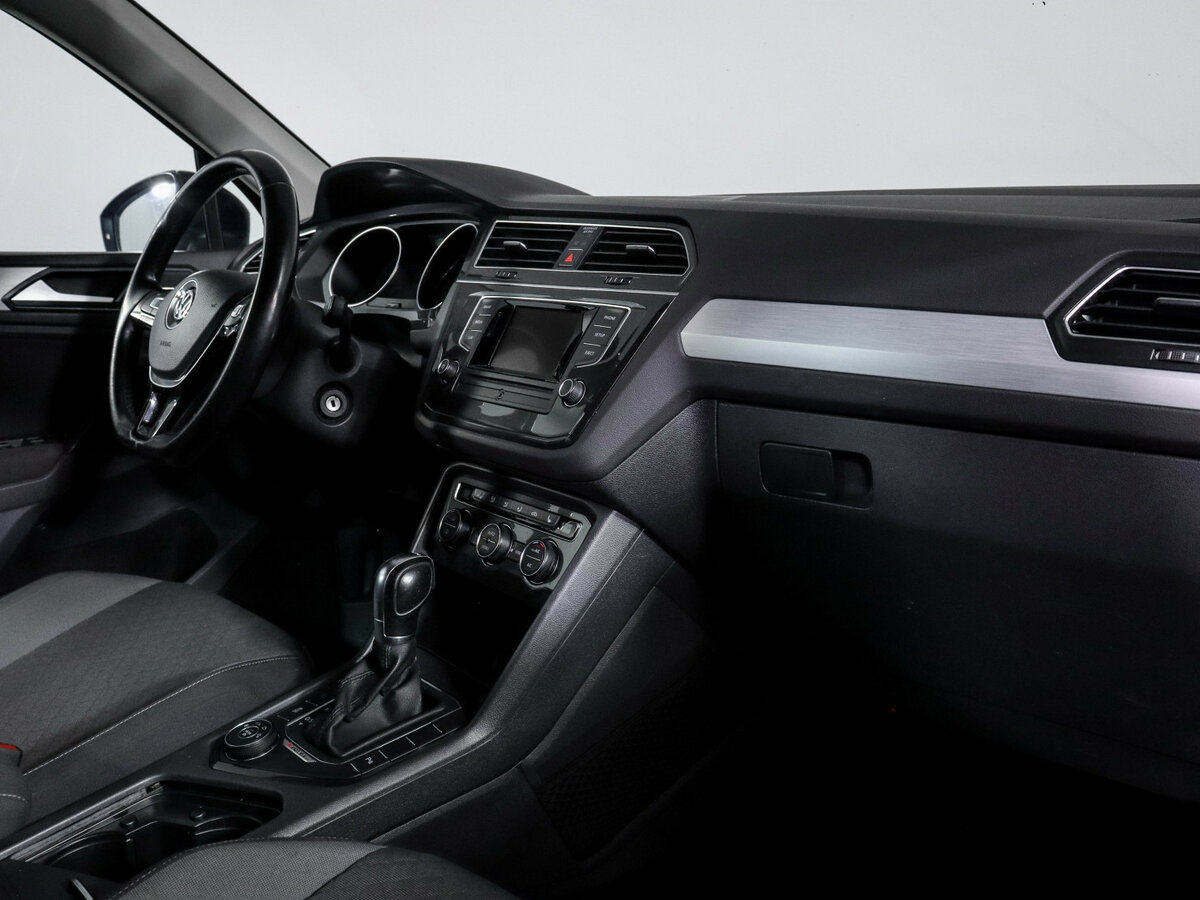 Volkswagen Tiguan 2017 года с пробегом. Фото: #6