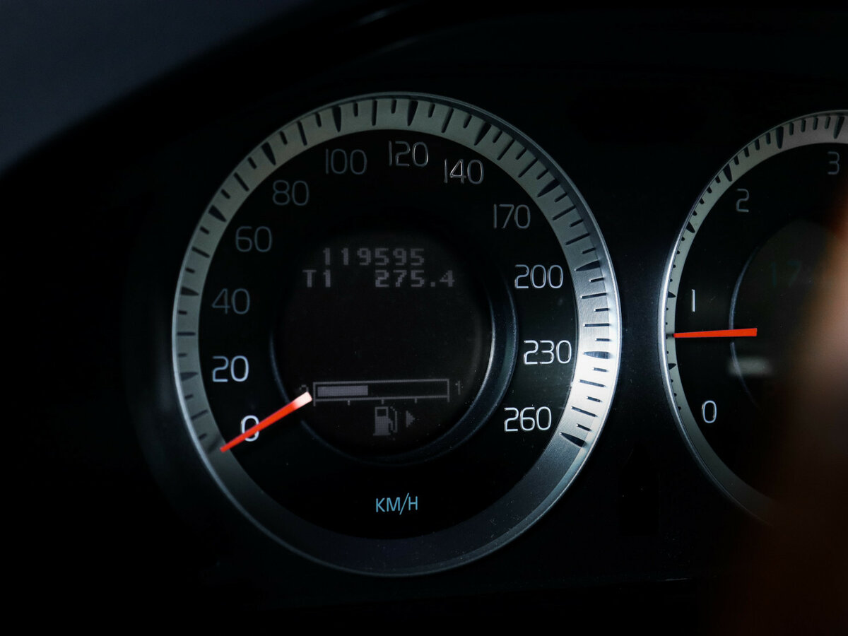 Volvo XC60 2010 года с пробегом. Фото: #8