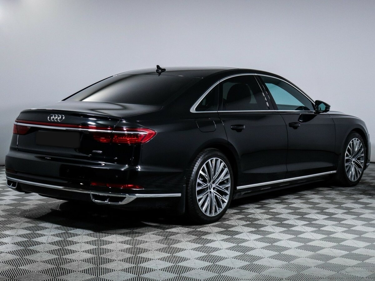 Audi A8 2019 года с пробегом. Фото: #4