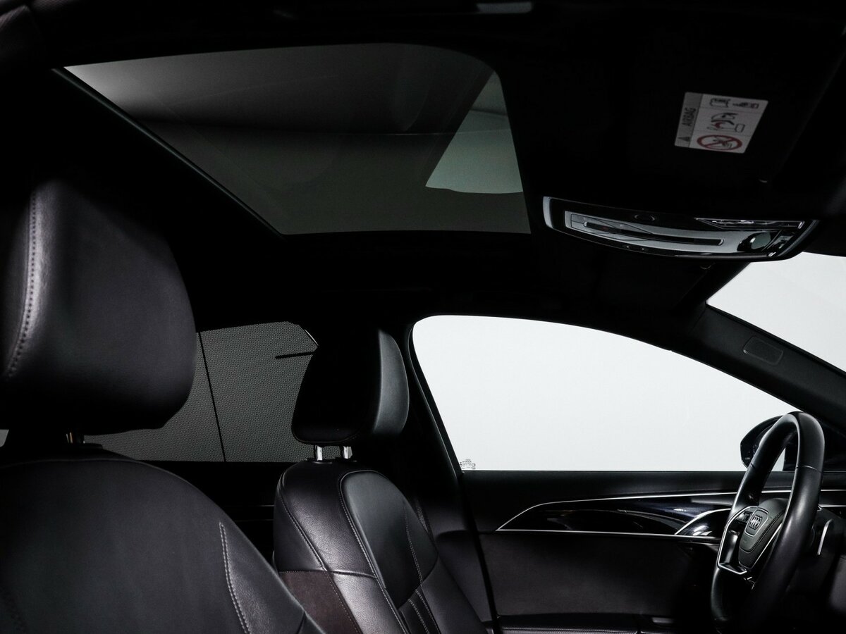 Audi A8 2019 года с пробегом. Фото: #18