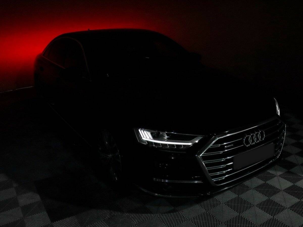 Audi A8 2019 года с пробегом. Фото: #23