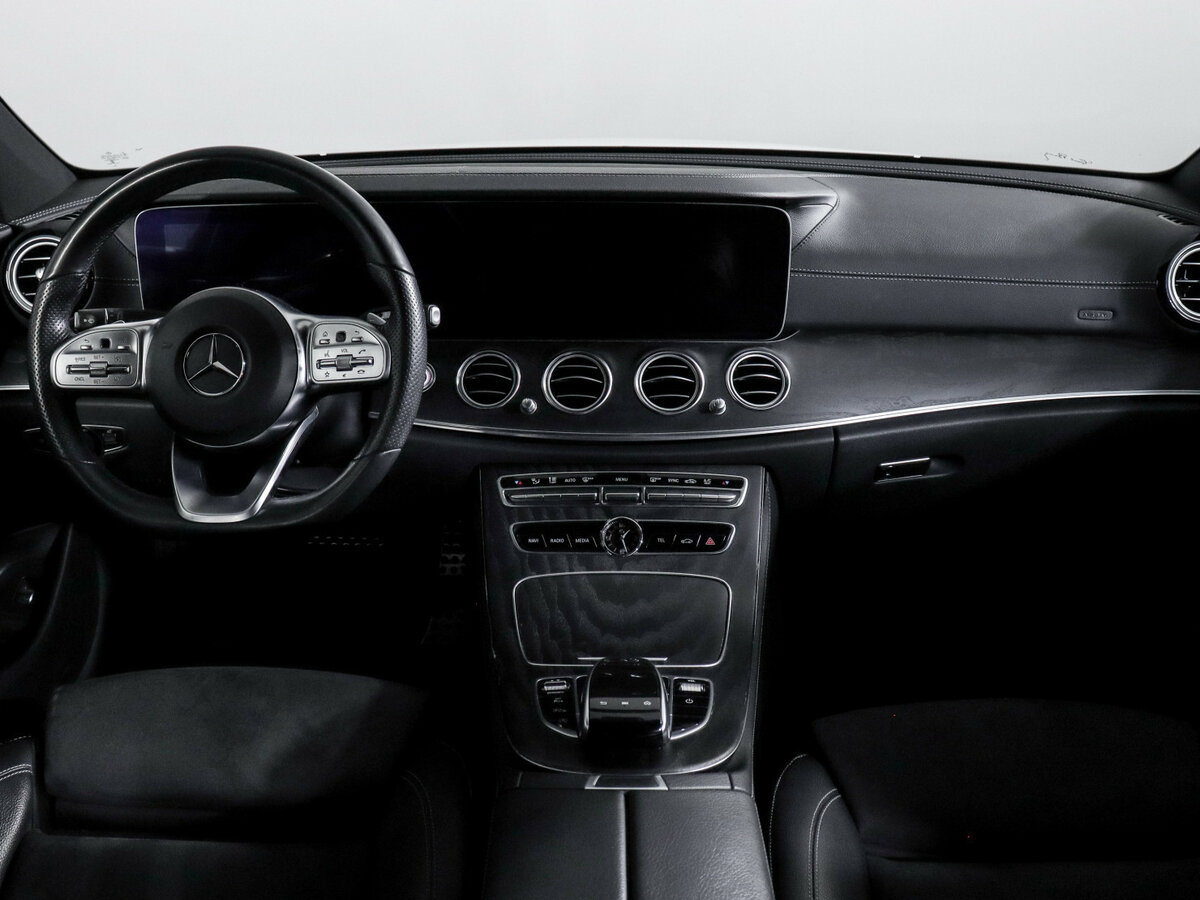 Mercedes-Benz E-Класс 2019 года с пробегом. Фото: #9