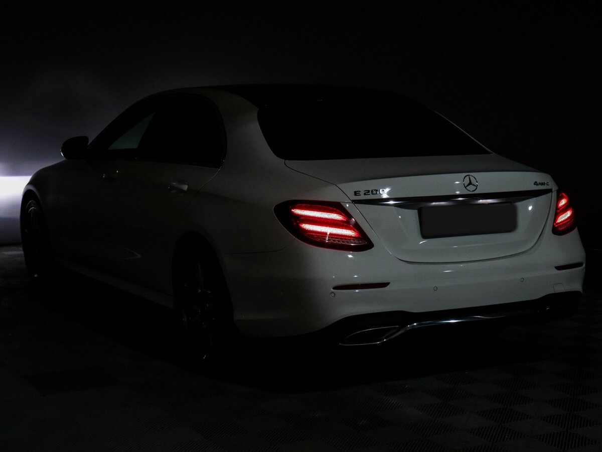 Mercedes-Benz E-Класс 2019 года с пробегом. Фото: #15