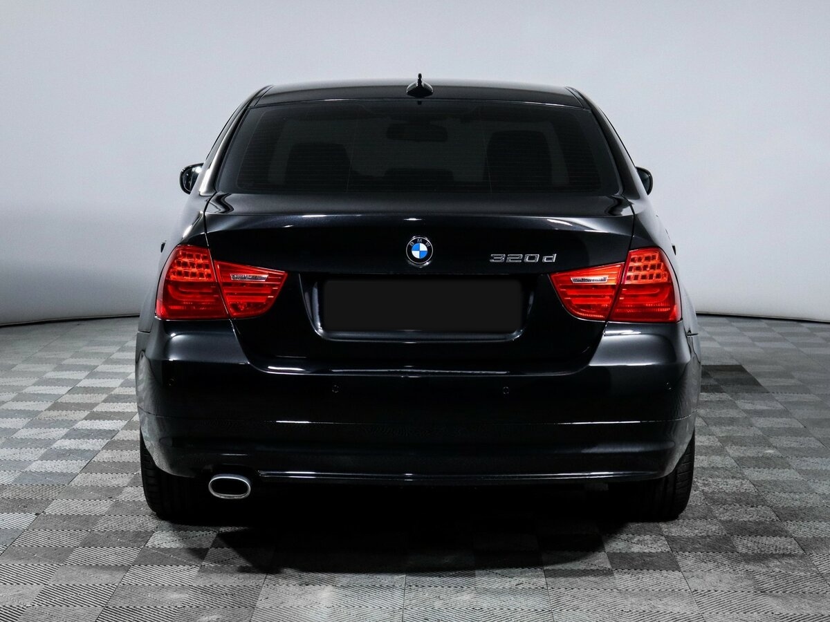 BMW 3 серии 2011 года с пробегом. Фото: #4