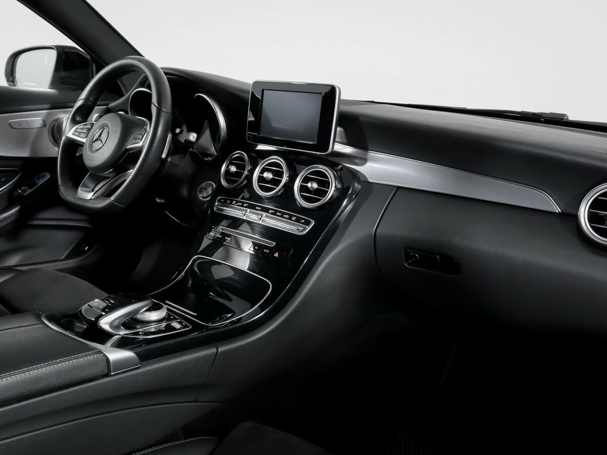 Mercedes-Benz C-Класс 2018 года с пробегом. Фото: #8