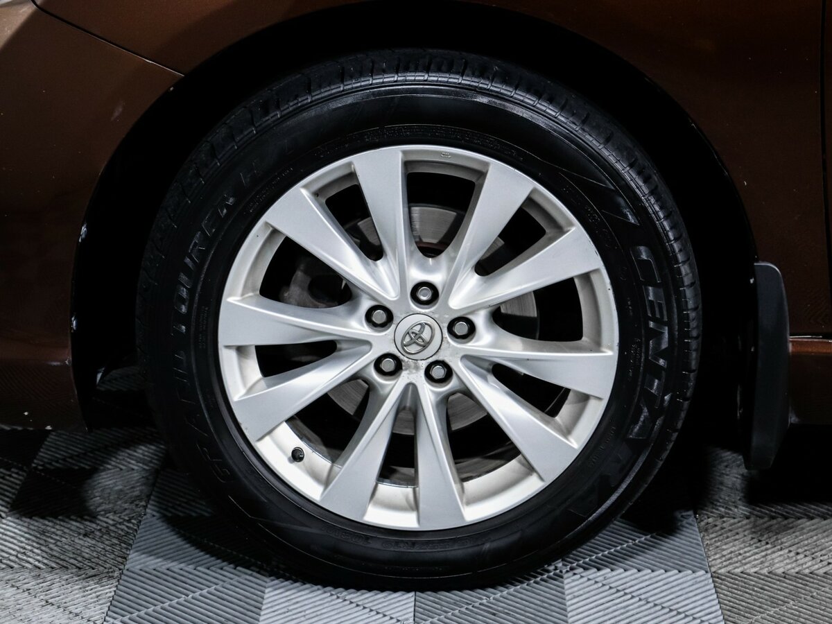 Toyota Venza 2014 года с пробегом. Фото: #14