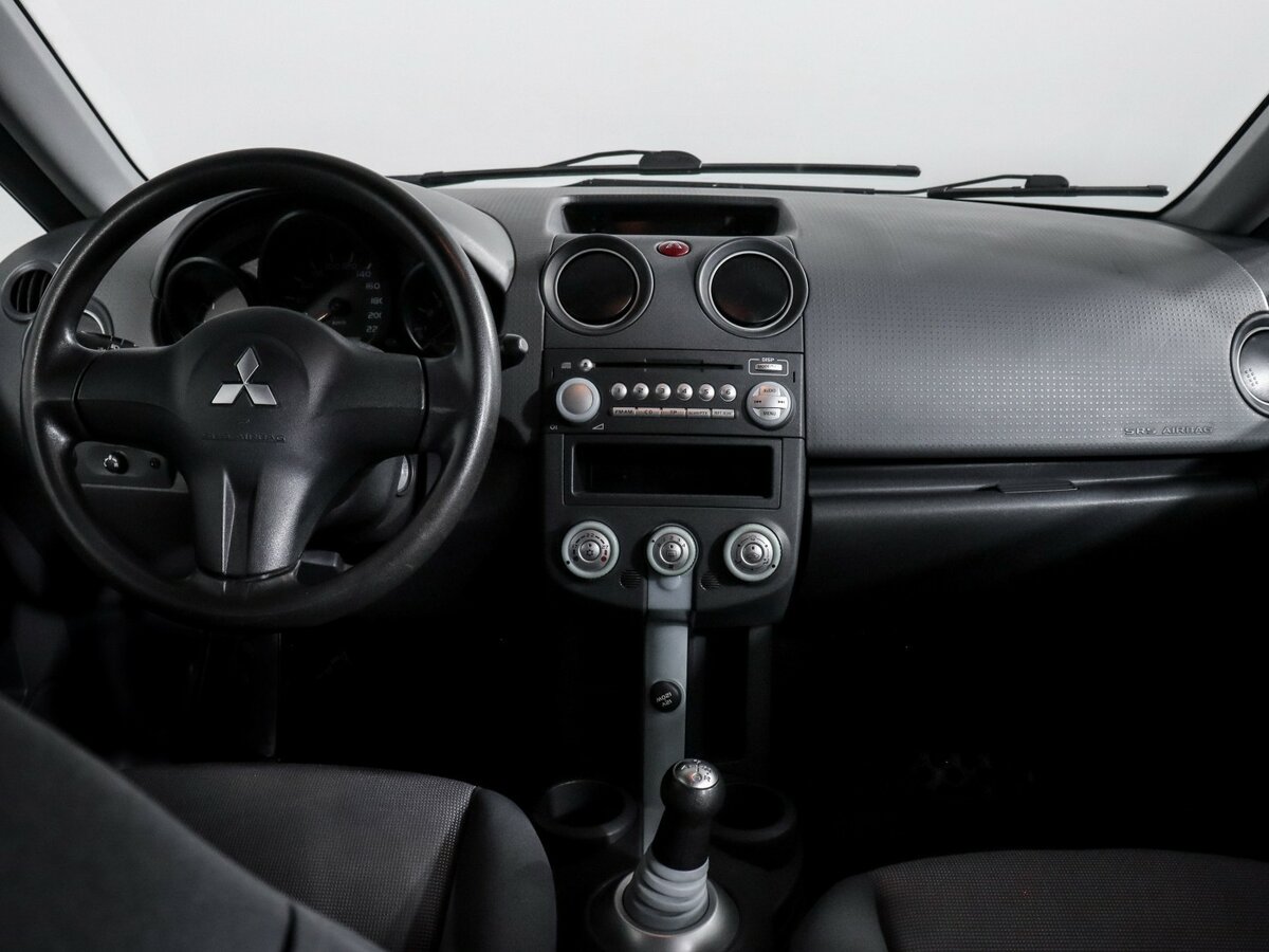 Mitsubishi Colt 2006 года с пробегом. Фото: #9