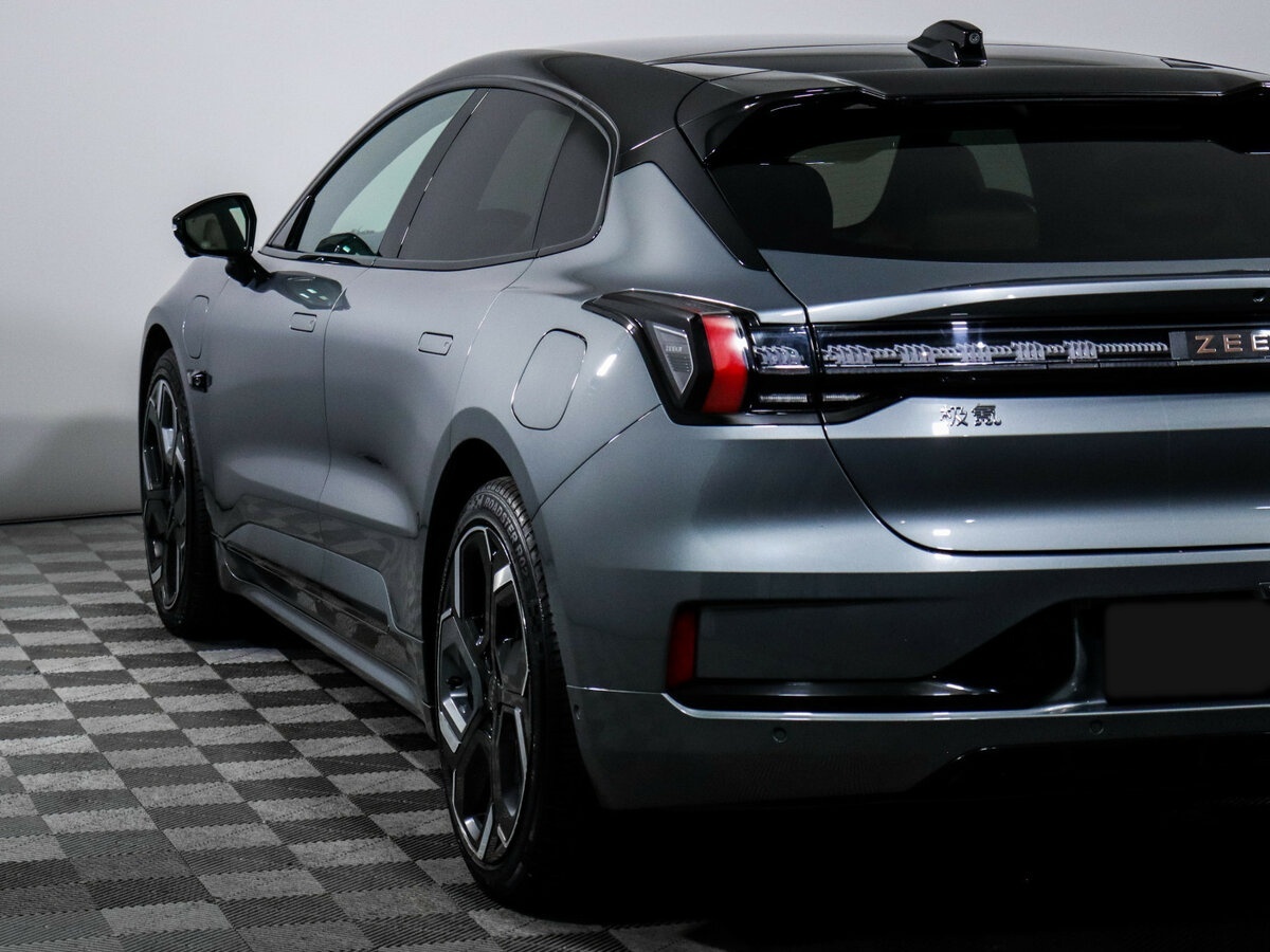 Zeekr 001 2022 года с пробегом. Фото: #14