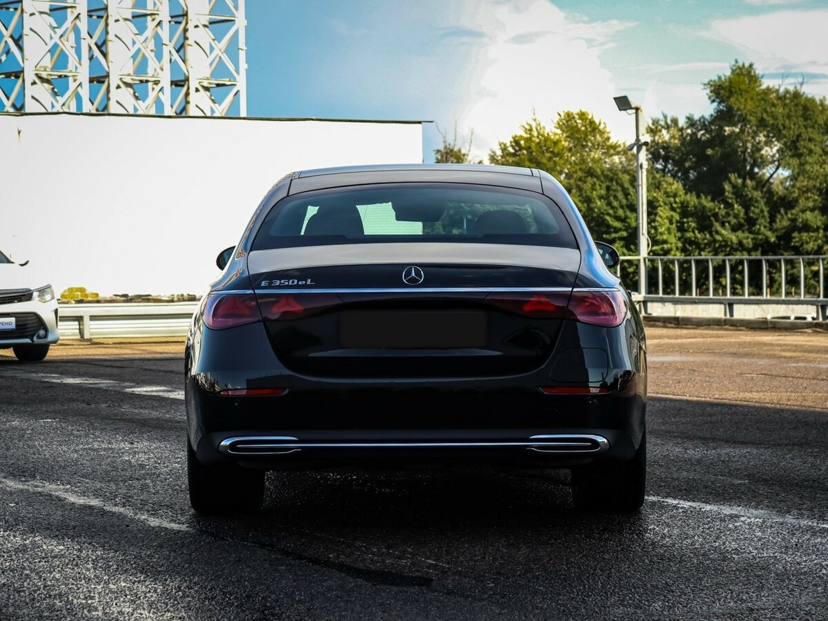 Mercedes-Benz E-Класс 2024 года с пробегом. Фото: #5