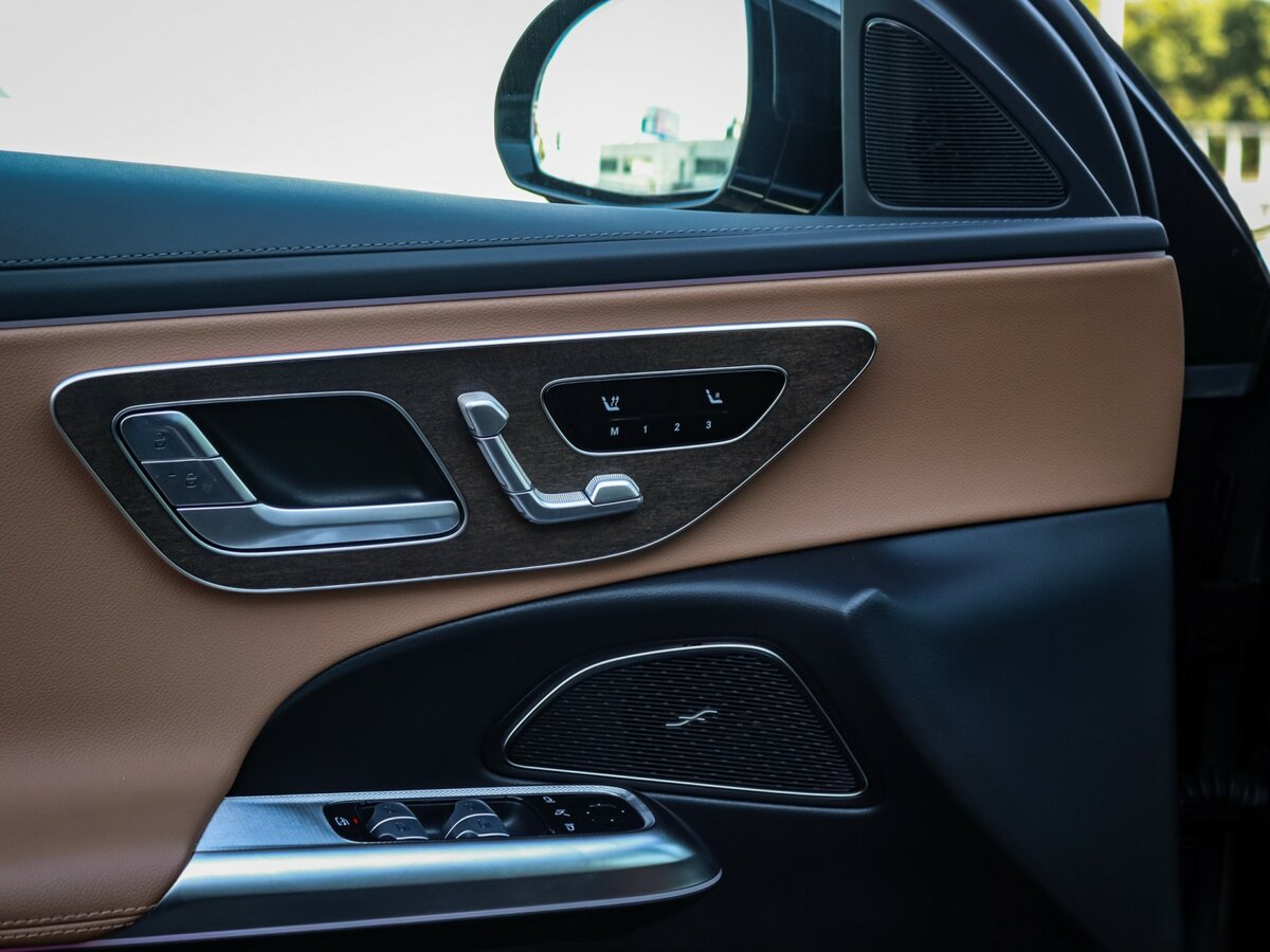 Mercedes-Benz E-Класс 2024 года с пробегом. Фото: #17