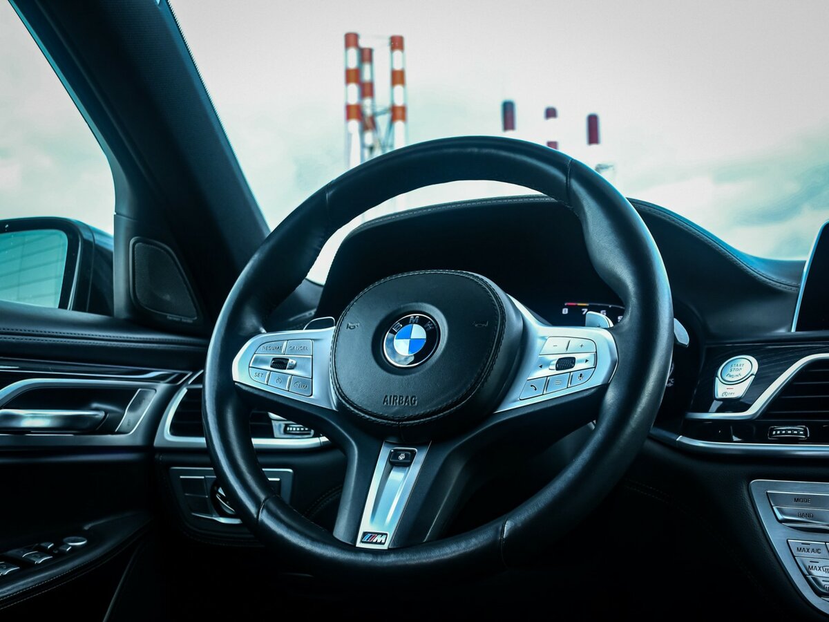 BMW 7 серии 2020 года с пробегом. Фото: #16