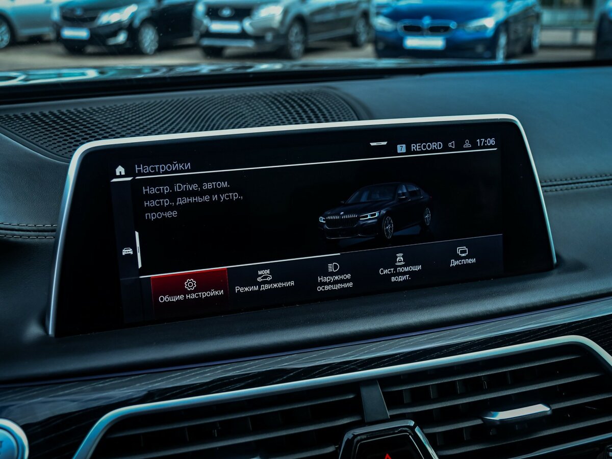 BMW 7 серии 2020 года с пробегом. Фото: #30