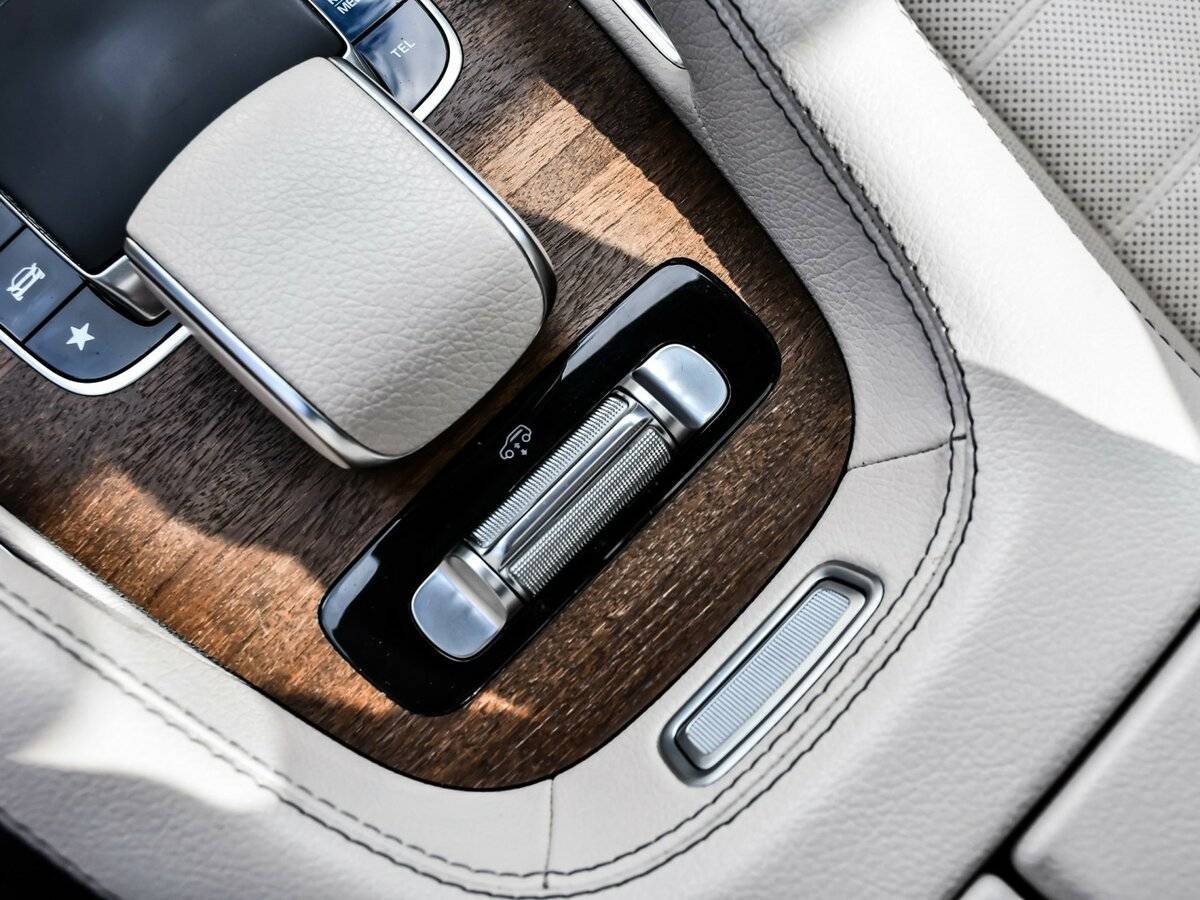 Mercedes-Benz GLE 2020 года с пробегом. Фото: #33