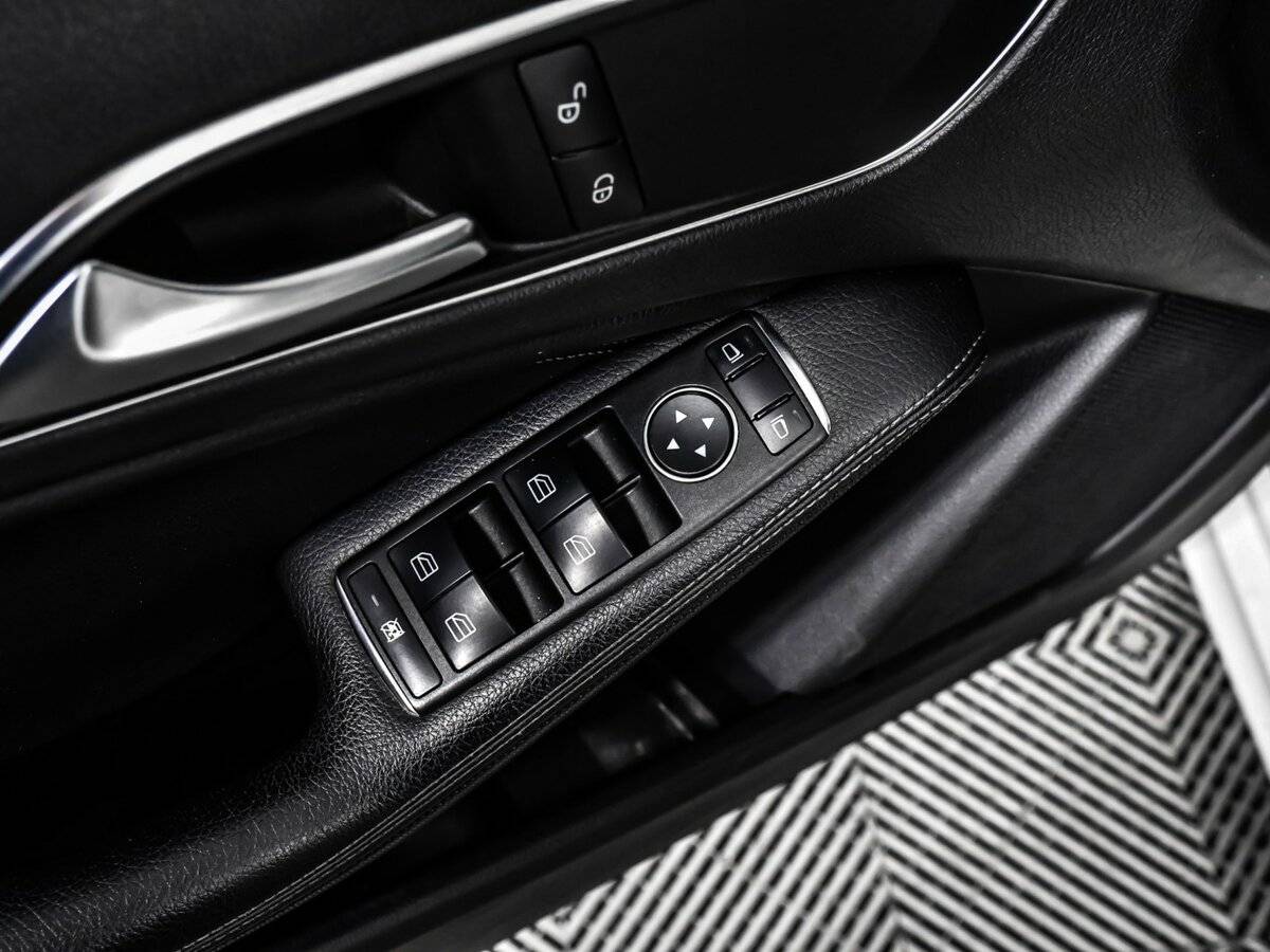 Mercedes-Benz A-Класс 2013 года с пробегом. Фото: #11