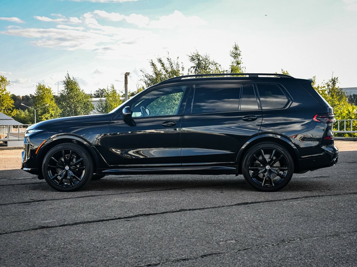 BMW X7 2022 года с пробегом. Фото: #7