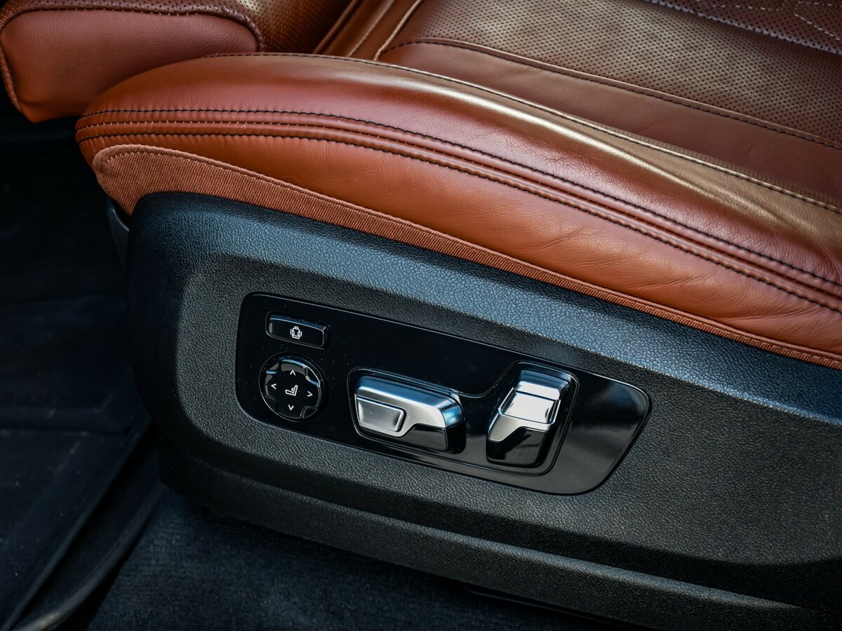BMW X7 2022 года с пробегом. Фото: #20