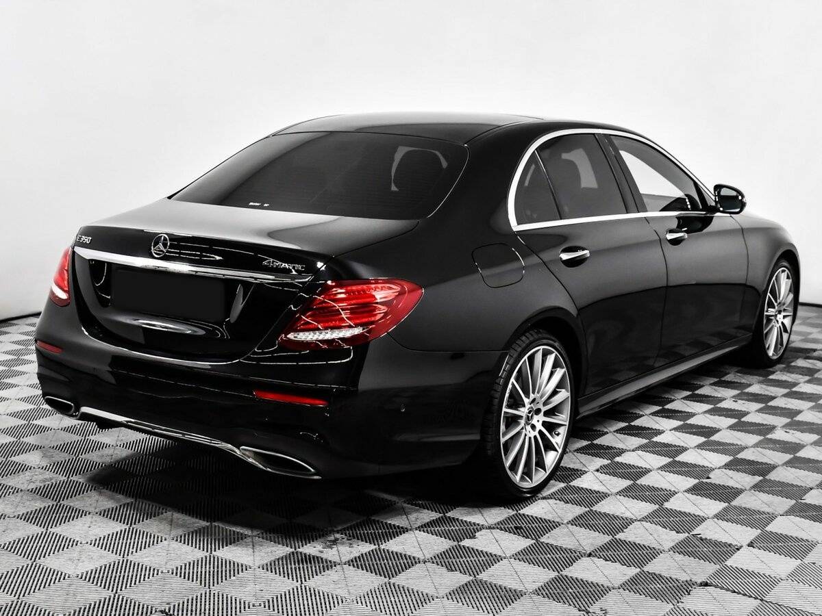 Mercedes-Benz E-Класс 2020 года с пробегом. Фото: #4