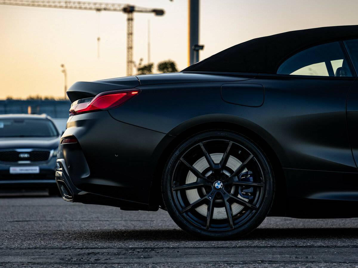 BMW 8 серии 2019 года с пробегом. Фото: #12