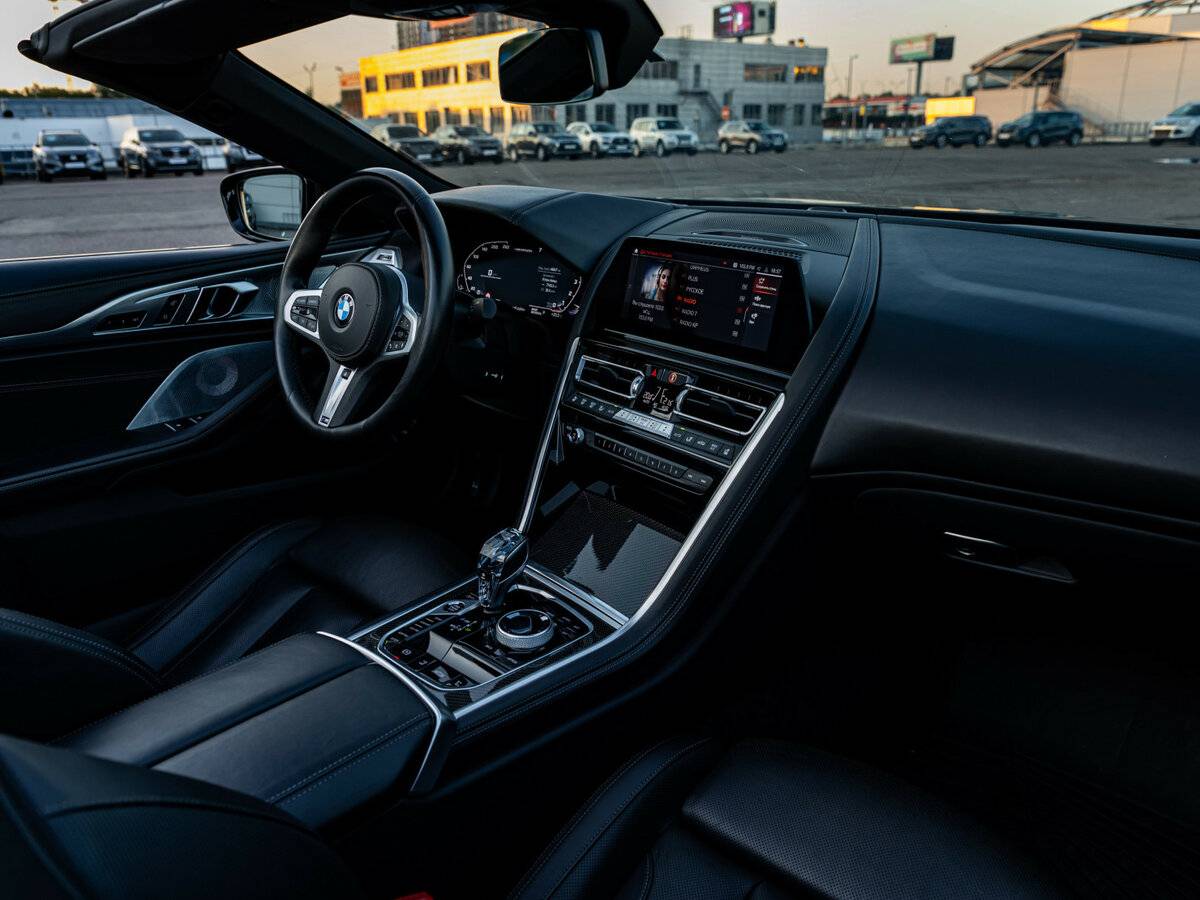 BMW 8 серии 2019 года с пробегом. Фото: #19