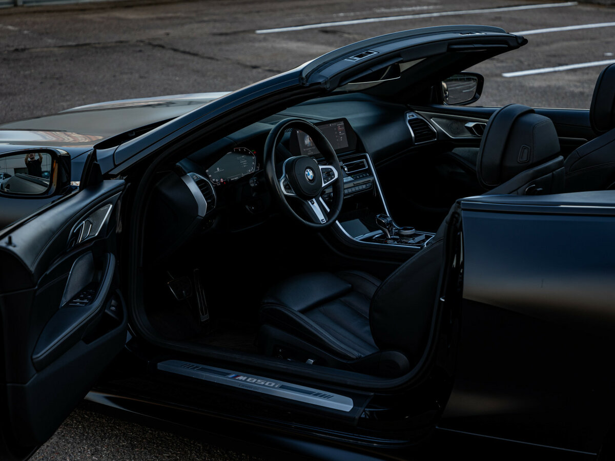 BMW 8 серии 2019 года с пробегом. Фото: #25