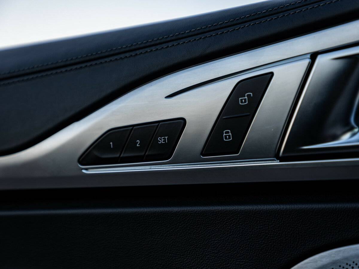 BMW 8 серии 2019 года с пробегом. Фото: #31