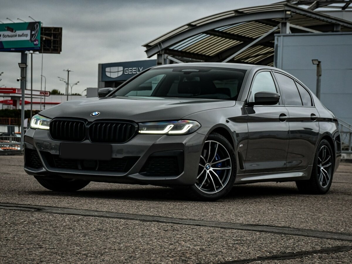 BMW 5 серии 2021 года с пробегом. Фото: #13