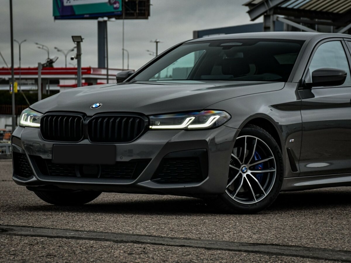 BMW 5 серии 2021 года с пробегом. Фото: #14