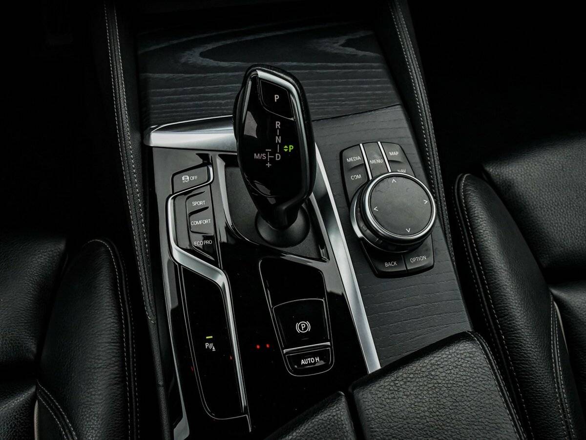 BMW 5 серии 2021 года с пробегом. Фото: #18