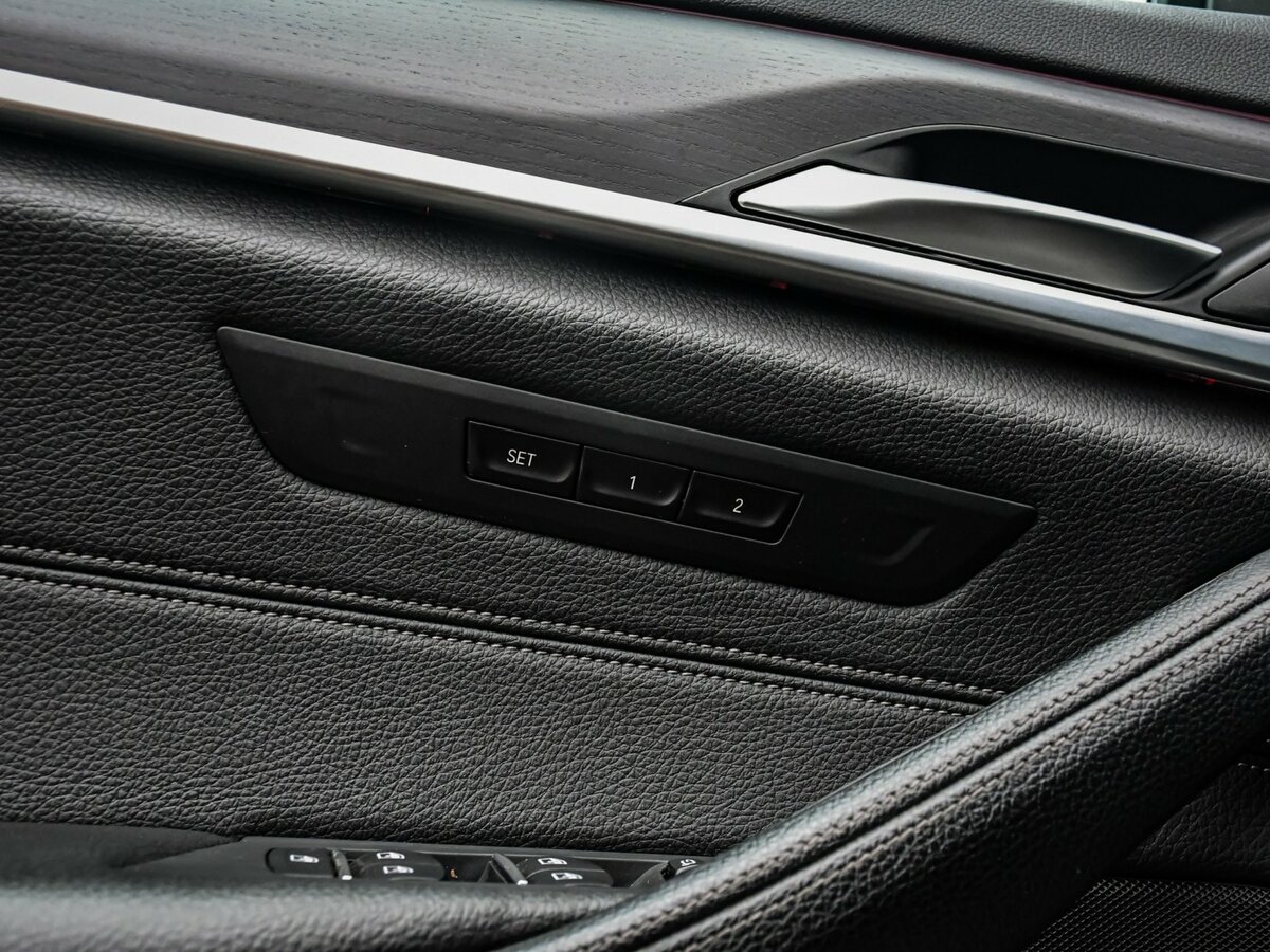 BMW 5 серии 2021 года с пробегом. Фото: #22