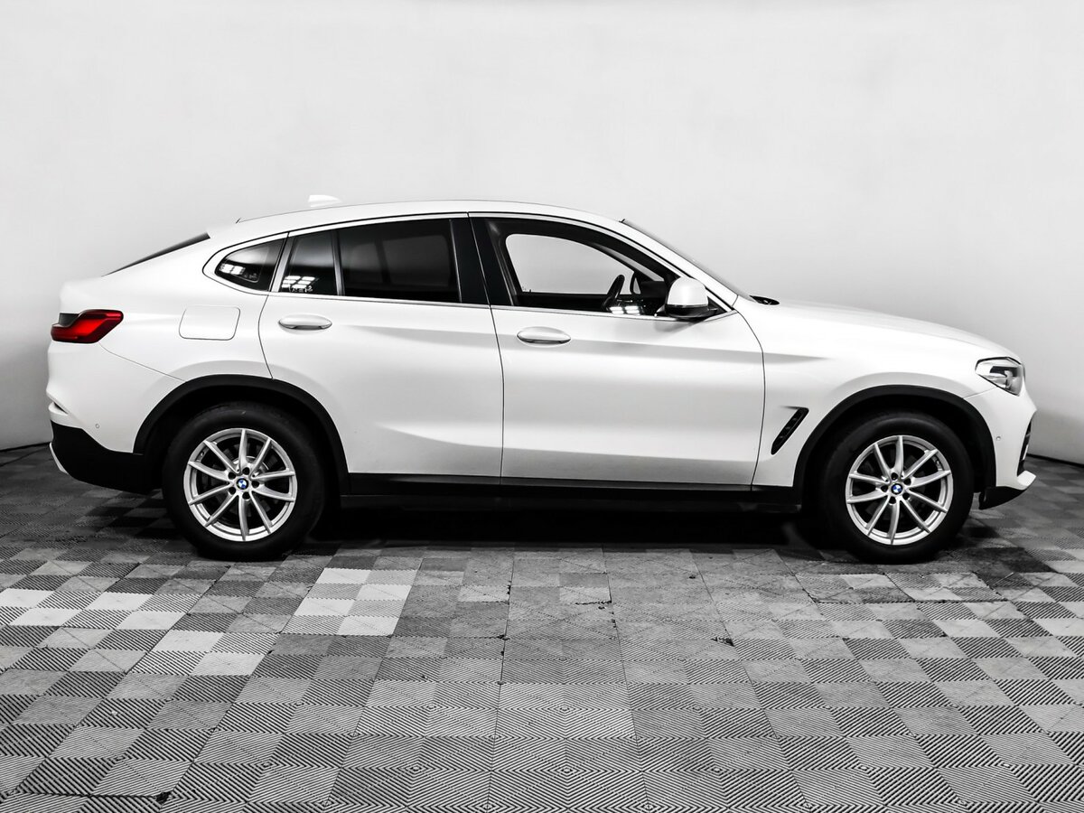 BMW X4 2018 года с пробегом. Фото: #3